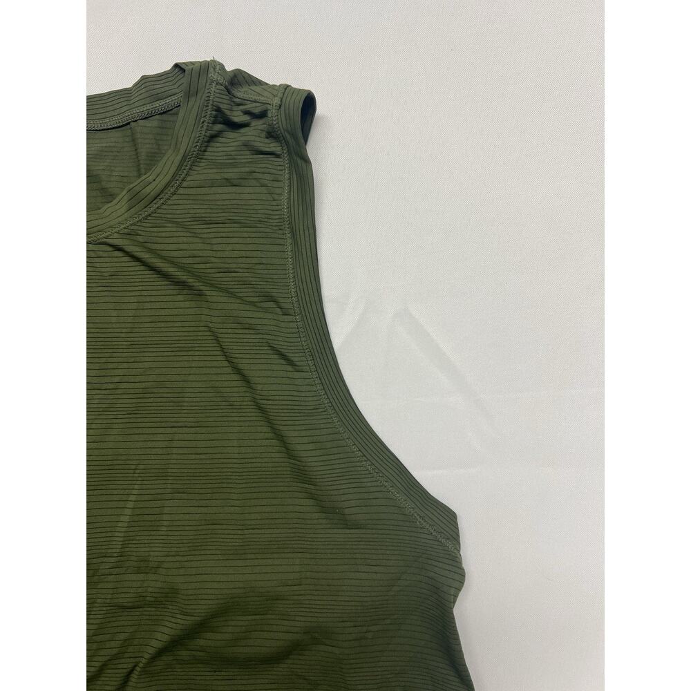 Born Primitive Women’s Tank Top Size M Racerback Gym Active Running - Picture 11 of 11
